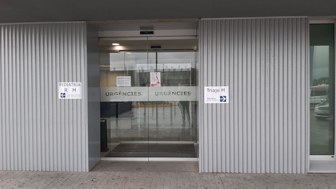 Imagen de archivo de la entrada de Urgencias en el hospital de Gandia Imagen de archivo de la entrada de Urgencias en el hospital de Gandia