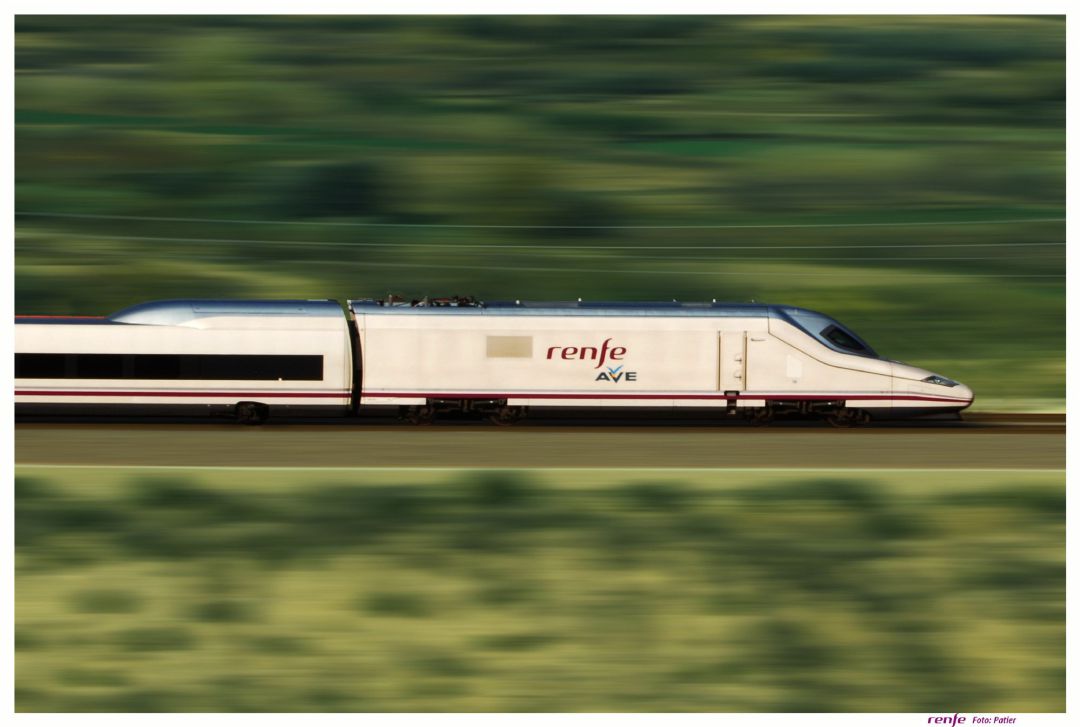 Tren AVE De Renfe Tren AVE De Renfe