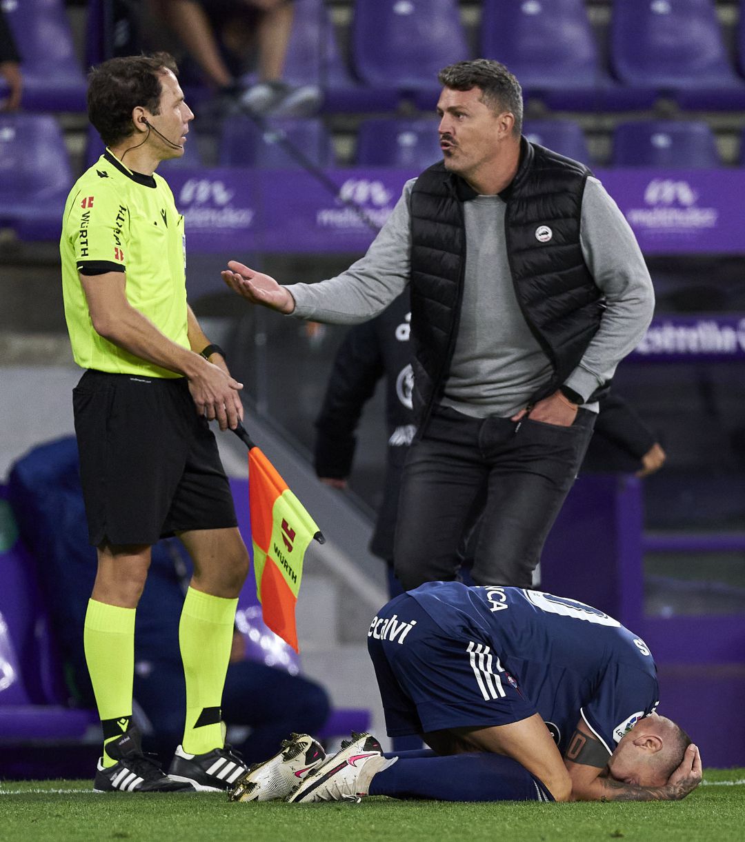 Oscar García durante el partido de Zorrilla Oscar García durante el partido de Zorrilla