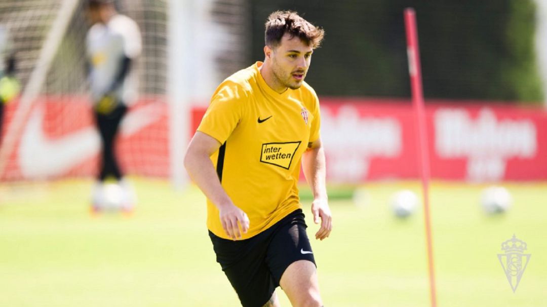 Álvaro traver durante un entrenamiento. Álvaro traver durante un entrenamiento.