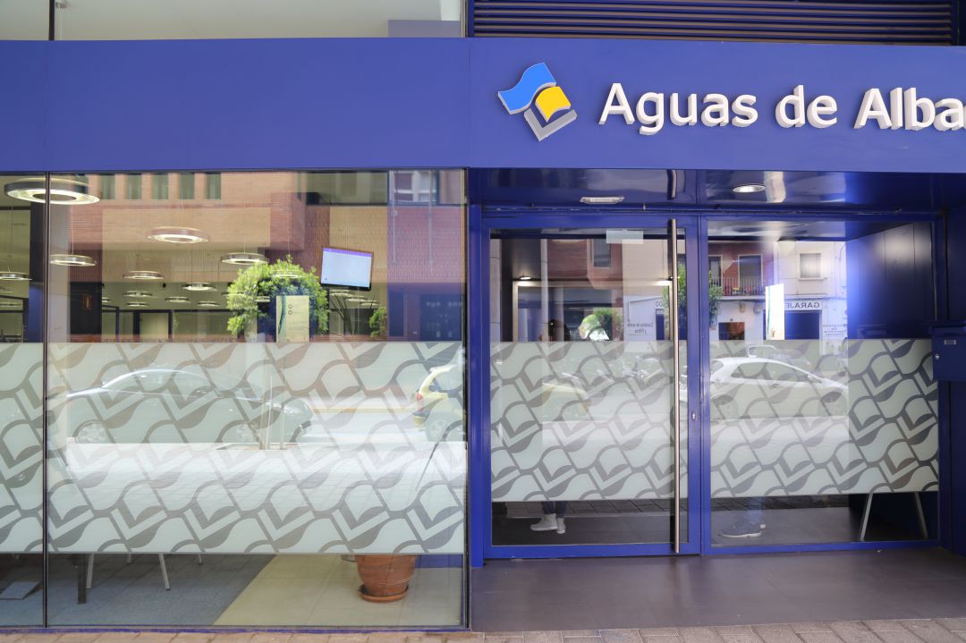 El Consejo de Administración de Aguas de Albacete acuerda congelar nuevamente el recibo de agua para 2021 El Consejo de Administración de Aguas de Albacete acuerda congelar nuevamente el recibo de agua para 2021