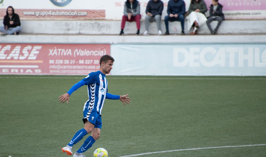 Jorge Moltó, jugador del Alcoyano Jorge Moltó, jugador del Alcoyano