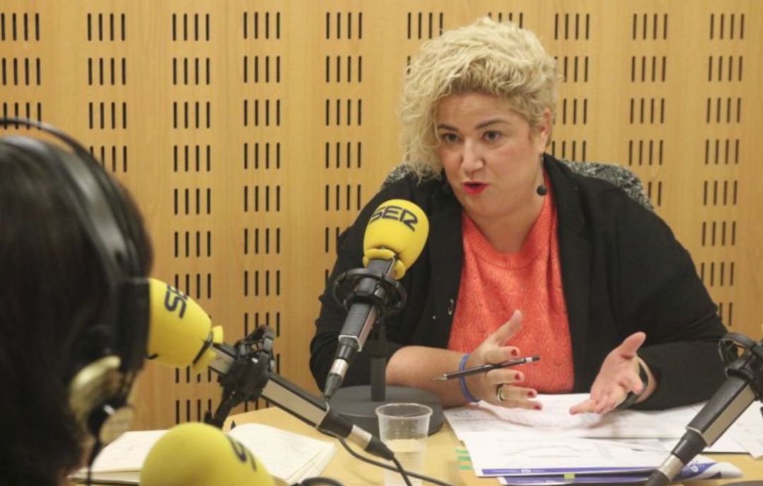Maite Peña, diputada de Políticas Sociales, responde a una pregunta en Hoy por Hoy San Sebastián Maite Peña, diputada de Políticas Sociales, responde a una pregunta en Hoy por Hoy San Sebastián