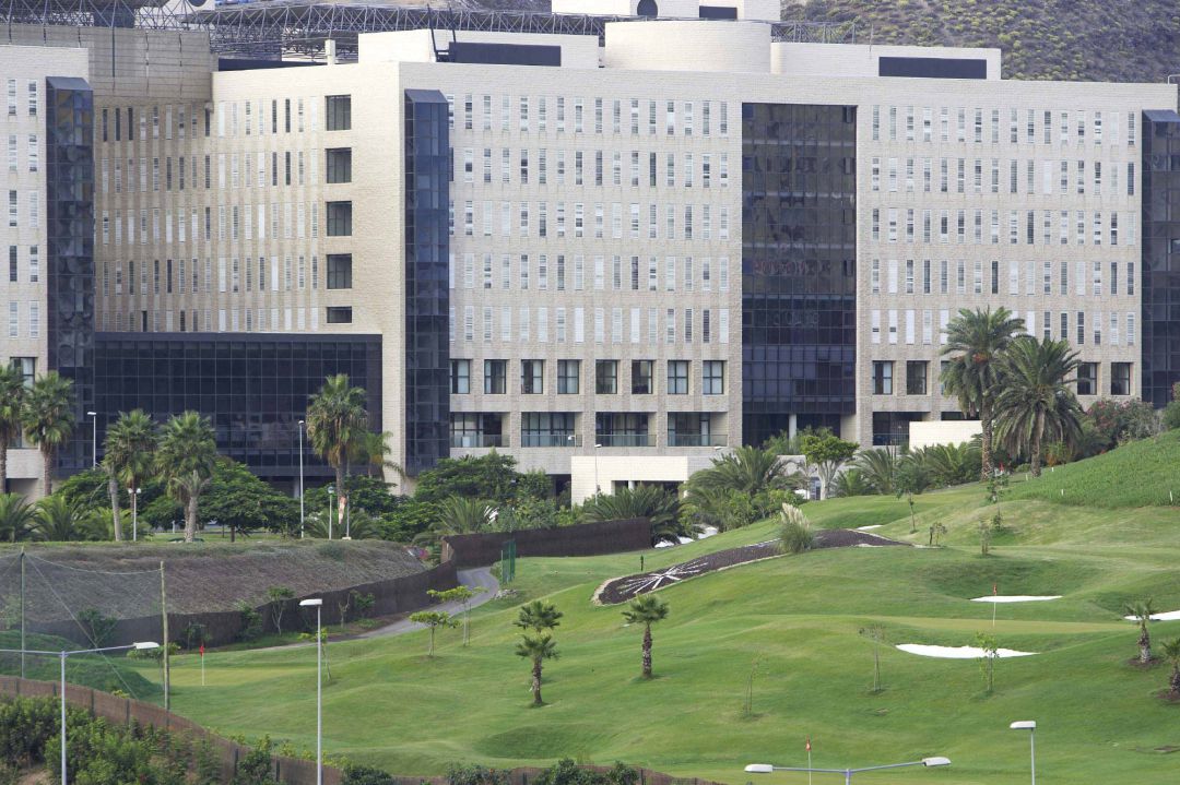 Hospital Universitario de Gran Canaria Dr. Negrín Hospital Universitario de Gran Canaria Dr. Negrín