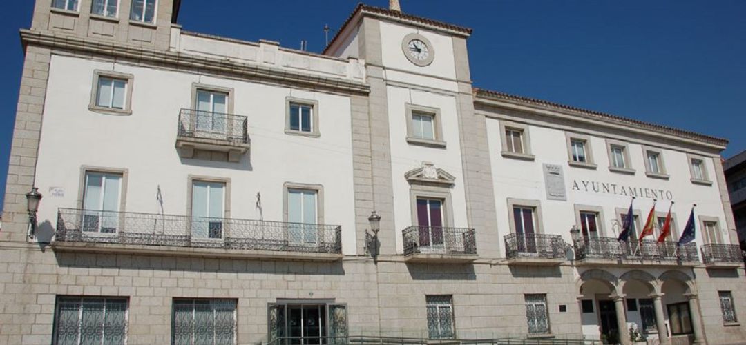 Fachada del Consistorio Fachada del Consistorio