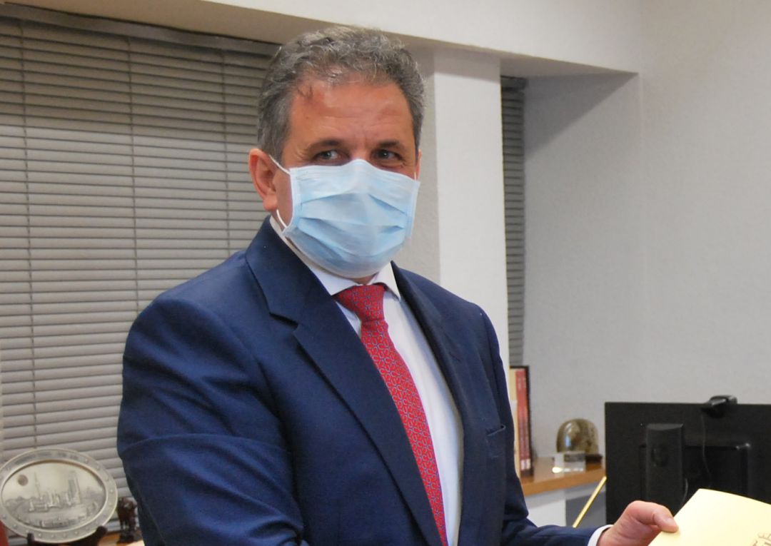 Ramón Jurado, alcalde de Parla, venía reclamando desde hace semanas unificar las medidas en el municipio Ramón Jurado, alcalde de Parla, venía reclamando desde hace semanas unificar las medidas en el municipio