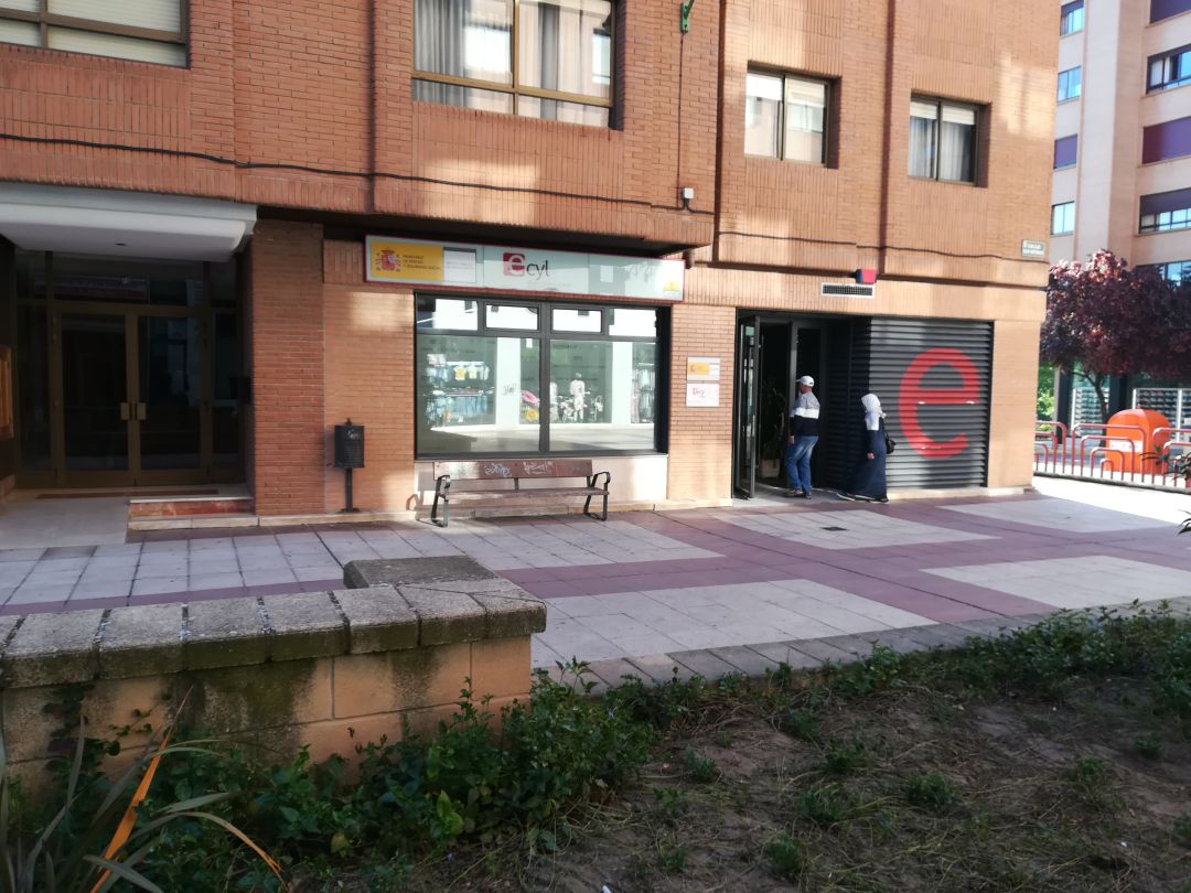 Oficina de ECyL de Aranda Oficina de ECyL de Aranda