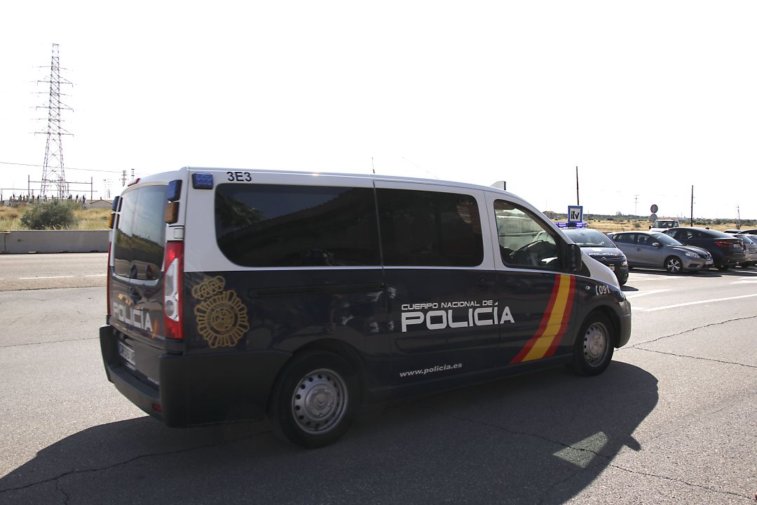 Furgón de la Policía Nacional Furgón de la Policía Nacional