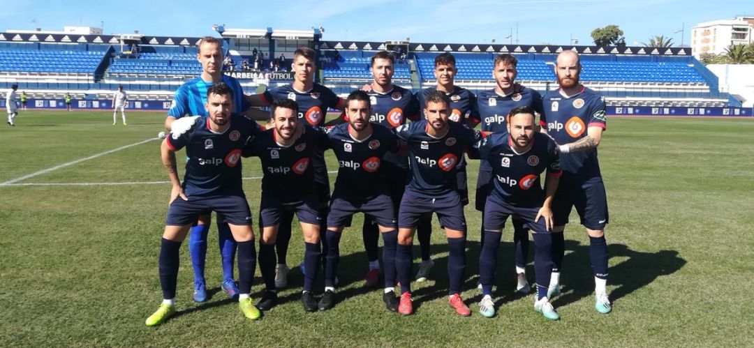 Foto de equipo previa al encuentro. Foto de equipo previa al encuentro.