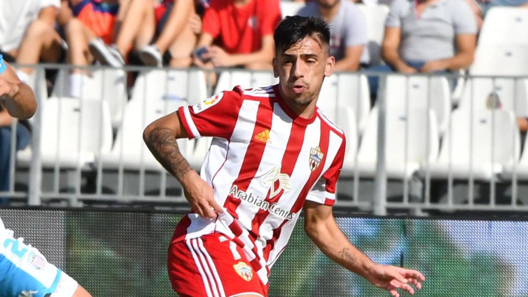 La Ponferradina llegaba a un acuerdo con el Cádiz para la cesión del extremo hasta final de la presente temporada La Ponferradina llegaba a un acuerdo con el Cádiz para la cesión del extremo hasta final de la presente temporada