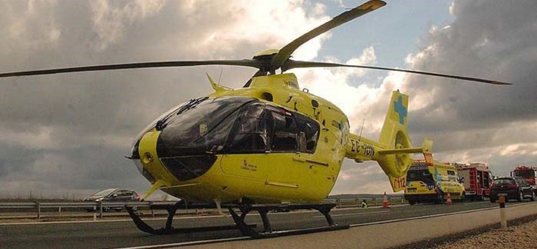 Helicóptero de Emergencias Sanitarias. Helicóptero de Emergencias Sanitarias.
