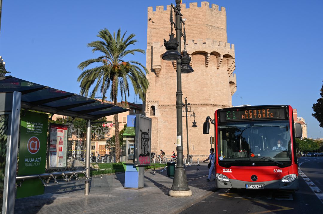 Autobús de la EMT en València Autobús de la EMT en València