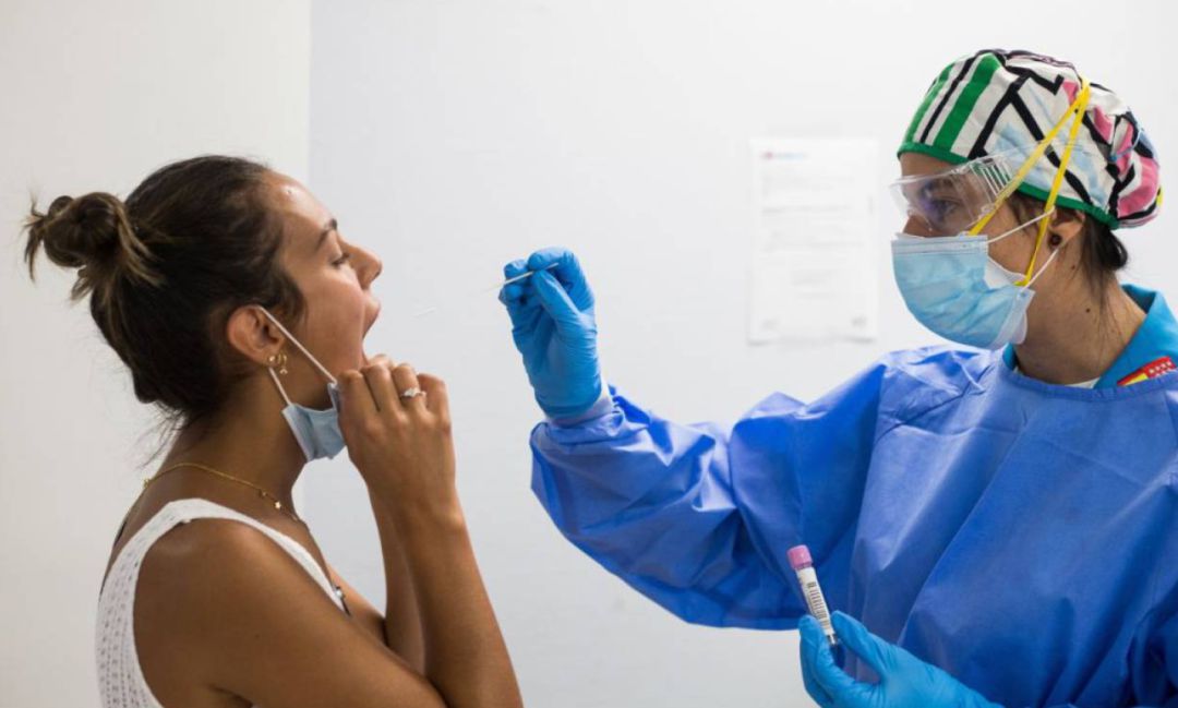 4 brotes de coronavirus en Castelló de la Plana dejan a 21 personas contagiadas. 4 brotes de coronavirus en Castelló de la Plana dejan a 21 personas contagiadas.