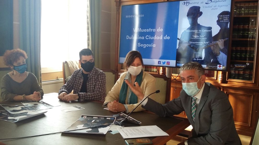 Presentanción de la V Muestra de Dulzaina Ciudad de Segovia Presentanción de la V Muestra de Dulzaina Ciudad de Segovia