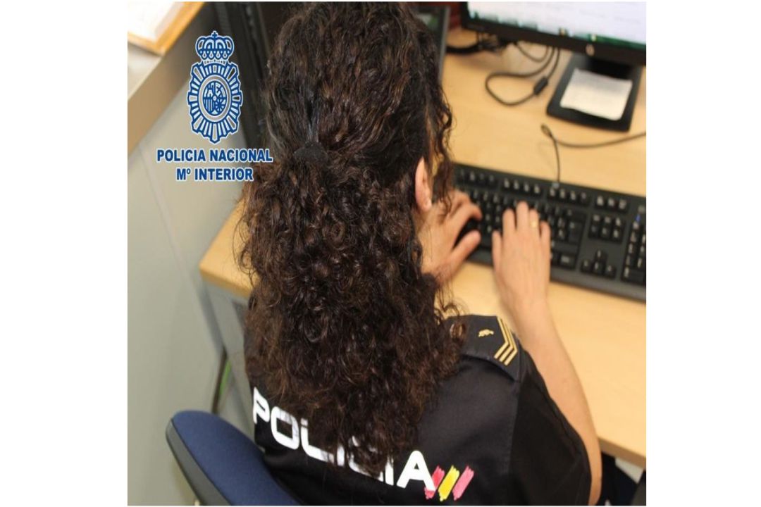 Oficina de la Policía Nacional Oficina de la Policía Nacional
