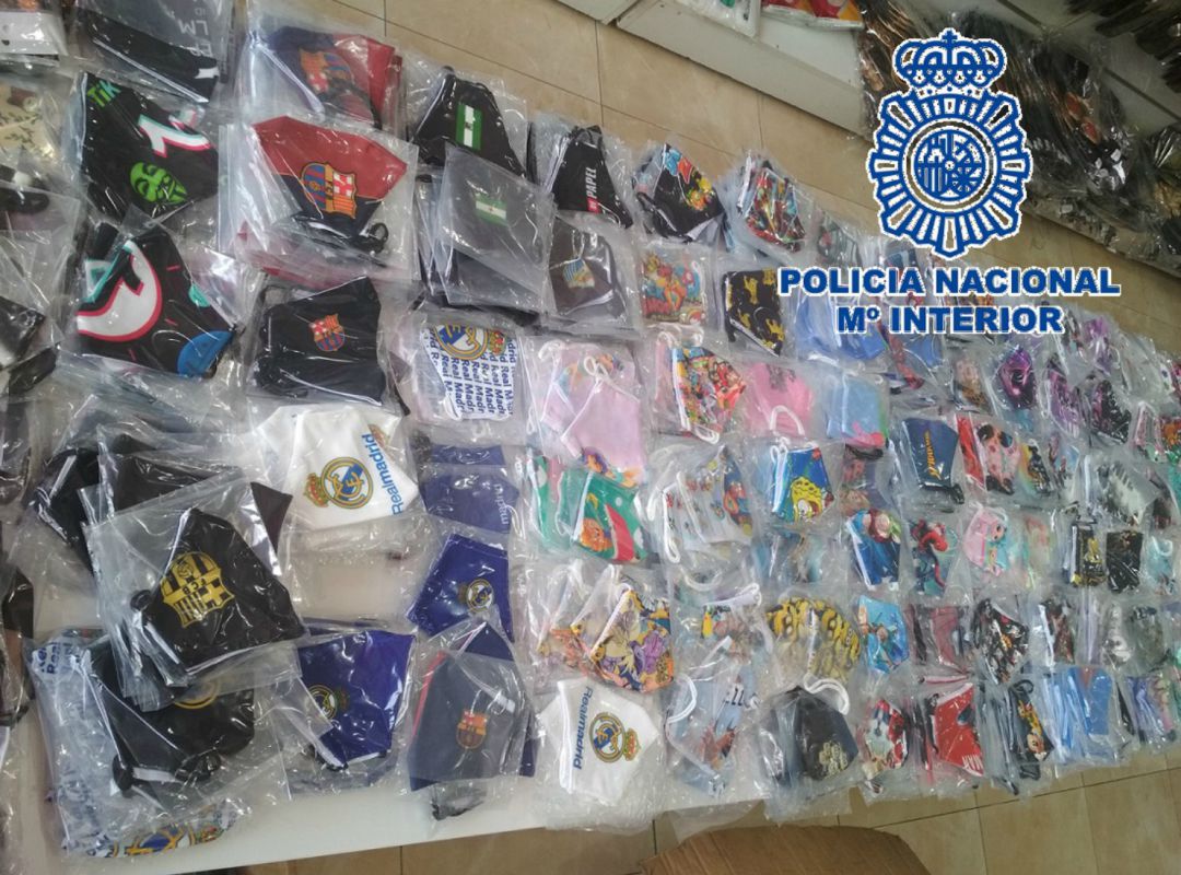 Parte del material incautado Parte del material incautado