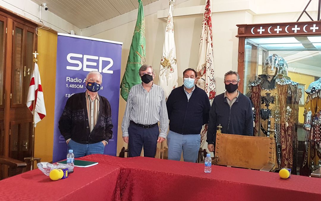 Paco Aznar junto a Gonzalo Abad, Vicente Jorge Bas y Gonzalo Bou Paco Aznar junto a Gonzalo Abad, Vicente Jorge Bas y Gonzalo Bou