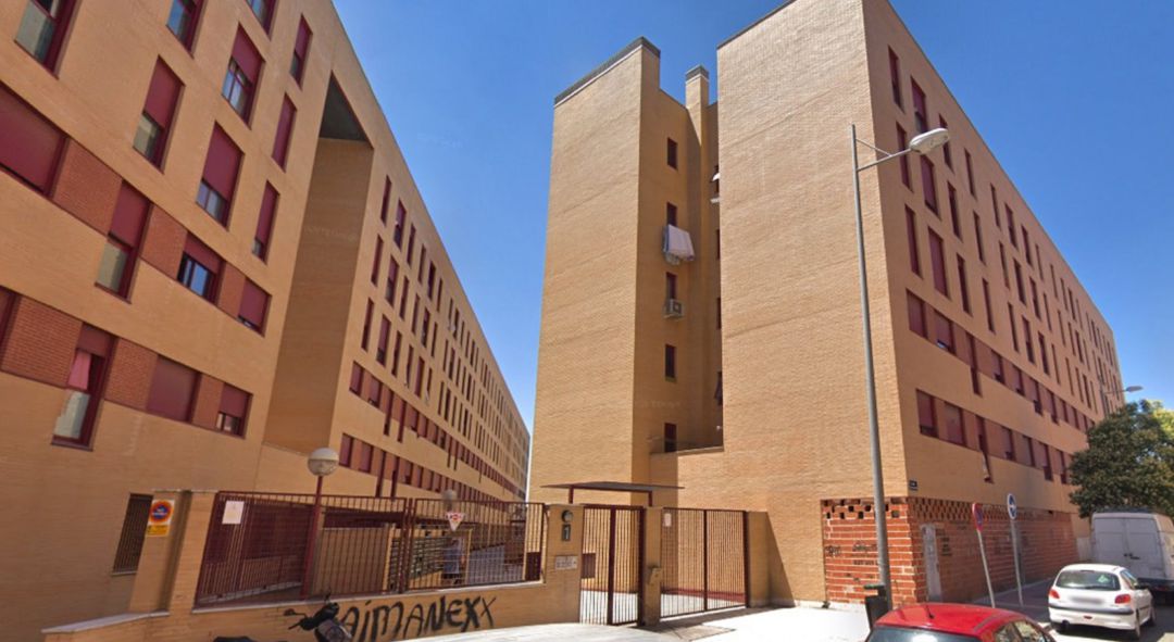El edificio ha llegado a tener casi 300 viviendas okupadas. El edificio ha llegado a tener casi 300 viviendas okupadas.