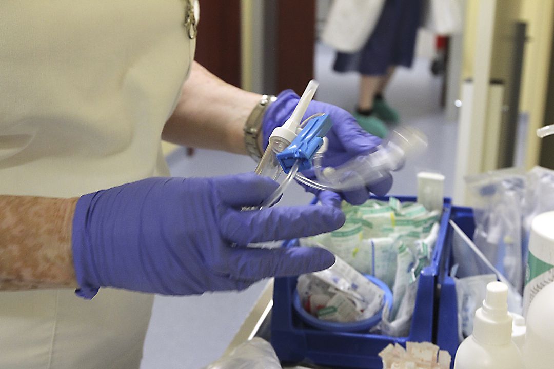 Dos personas han muerto por Coronavirus en las últimas 24 horas en la provincia, según ha comunicado la Generalitat. En total, 249 han perdido la vida con COVID-19 en Castellón.
Dos personas han muerto por Coronavirus en las últimas 24 horas en la provincia, según ha comunicado la Generalitat. En total, 249 han perdido la vida con COVID-19 en Castellón.