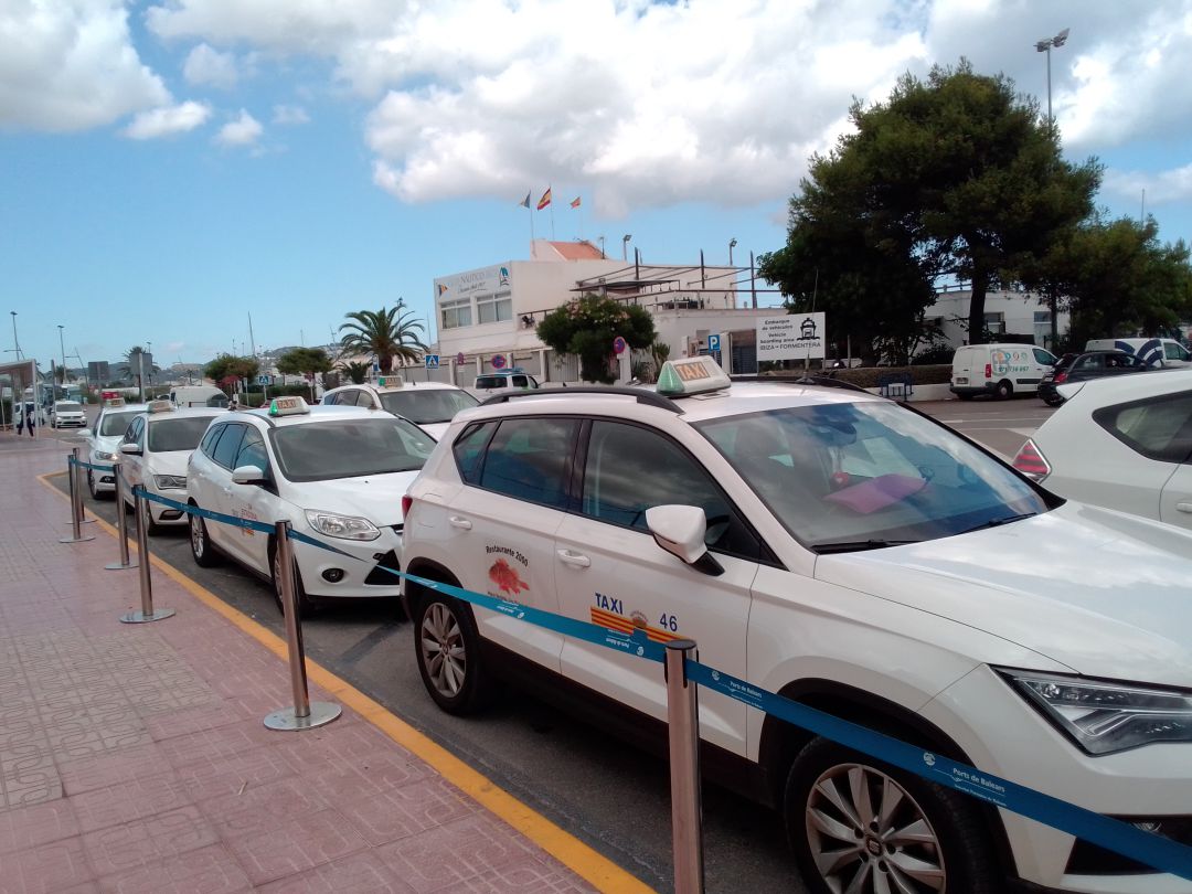 Parada de taxis en Vila Parada de taxis en Vila