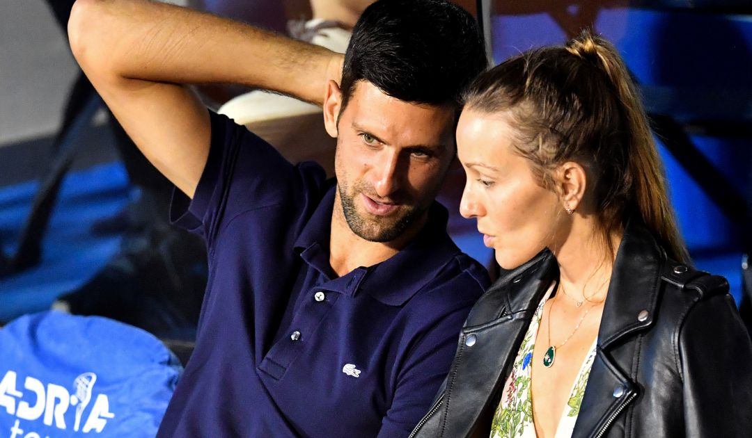 Novak y Jelena Djokovic, en una pista de tenis Novak y Jelena Djokovic, en una pista de tenis