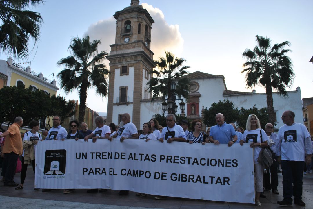 Manifestación en defensa del ferrocarril Manifestación en defensa del ferrocarril