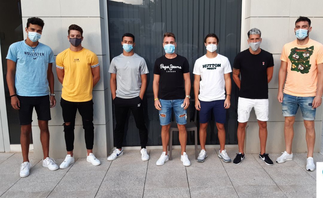Los jugadores del Hércules, tras hacerse las PCR Los jugadores del Hércules, tras hacerse las PCR