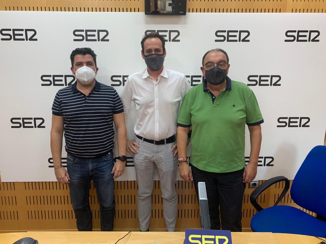 Txema Almela, Jorge Fenor y Pepe Pallarés en la tertulia futbolera de SER Deportivos Región de Murcia Txema Almela, Jorge Fenor y Pepe Pallarés en la tertulia futbolera de SER Deportivos Región de Murcia