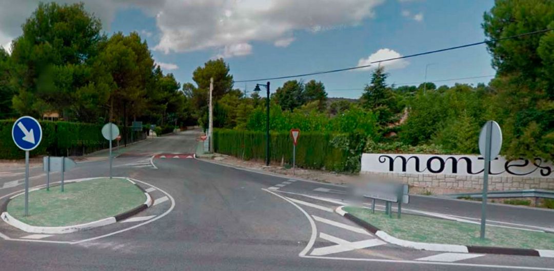 Imagen de la entrada a la urbanización de Montesol, en Alcoy. Imagen de la entrada a la urbanización de Montesol, en Alcoy.