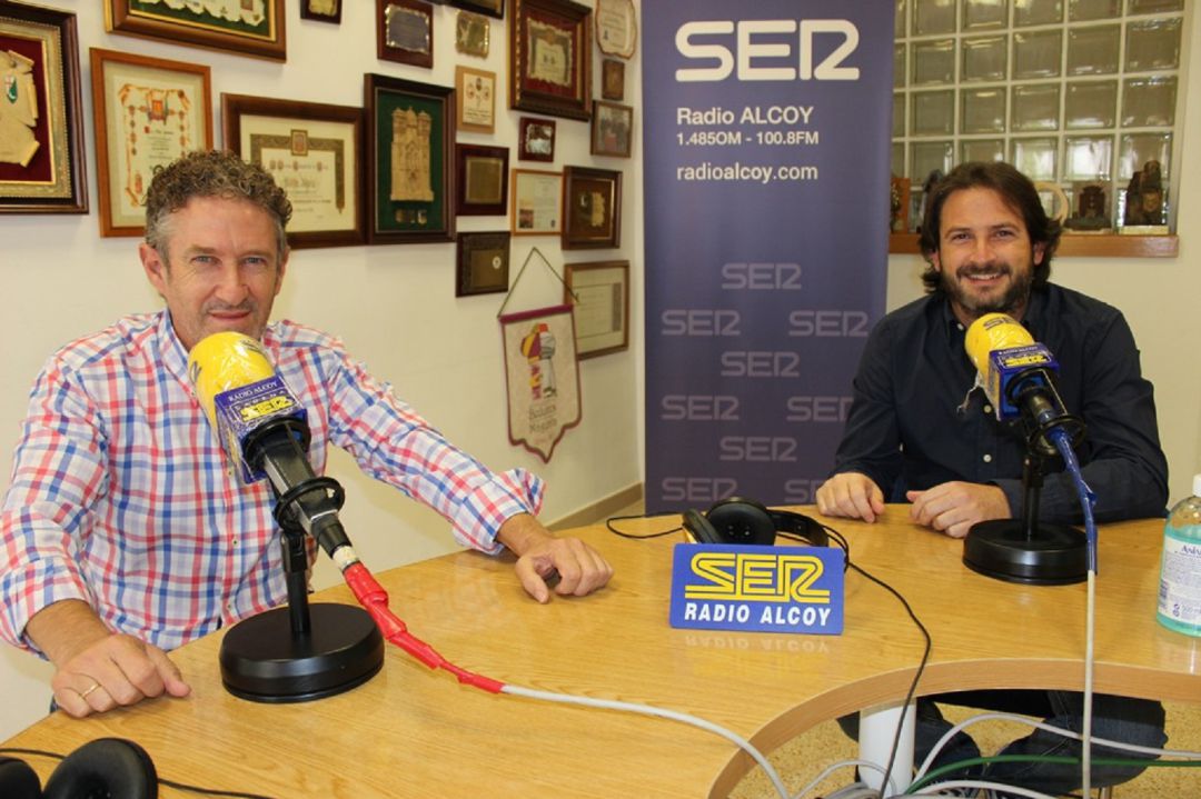 Pepe Aroca y Juanmi Sancho en Radio Alcoy Pepe Aroca y Juanmi Sancho en Radio Alcoy
