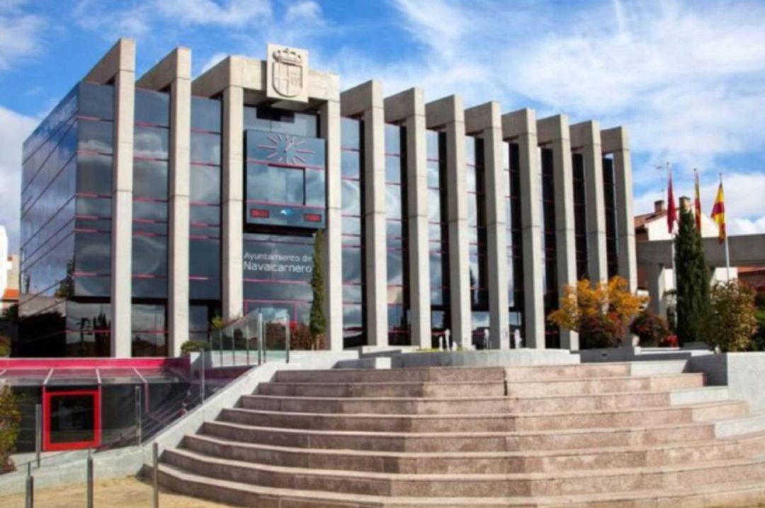 Fachada del ayuntamiento de Navalcarnero Fachada del ayuntamiento de Navalcarnero