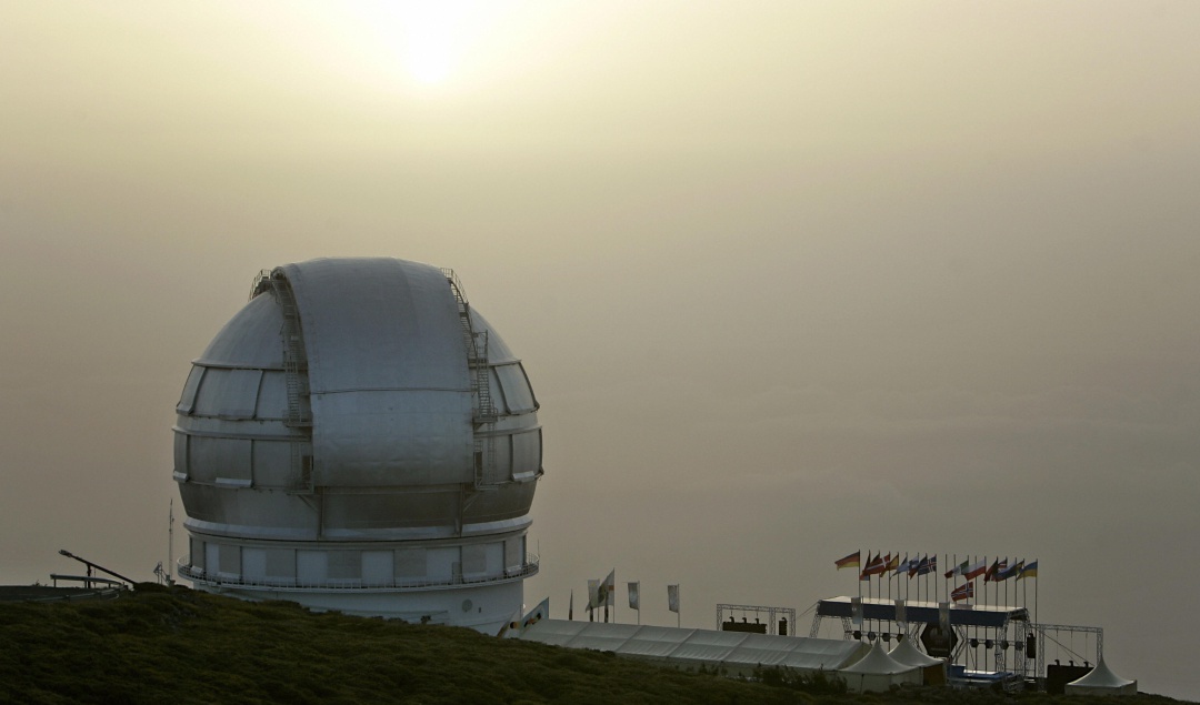 El Gran Telescopio de Canarias, situado en el Roque de Los Muchachos (La Palma), será el próximo escenario de la Orquesta Sinfónica de Tenerife El Gran Telescopio de Canarias, situado en el Roque de Los Muchachos (La Palma), será el próximo escenario de la Orquesta Sinfónica de Tenerife