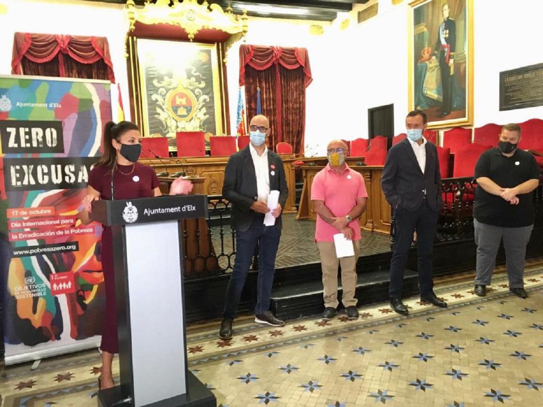 Lectura de manifiesto por el día Internacional de la Erradicación de la Pobreza Lectura de manifiesto por el día Internacional de la Erradicación de la Pobreza