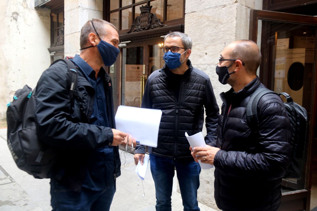 Els regidors de Salt i Girona Àlex Barceló i Martí Terés, i l'alcalde de Sarrià de Ter, Narcís Fajula Els regidors de Salt i Girona Àlex Barceló i Martí Terés, i l'alcalde de Sarrià de Ter, Narcís Fajula