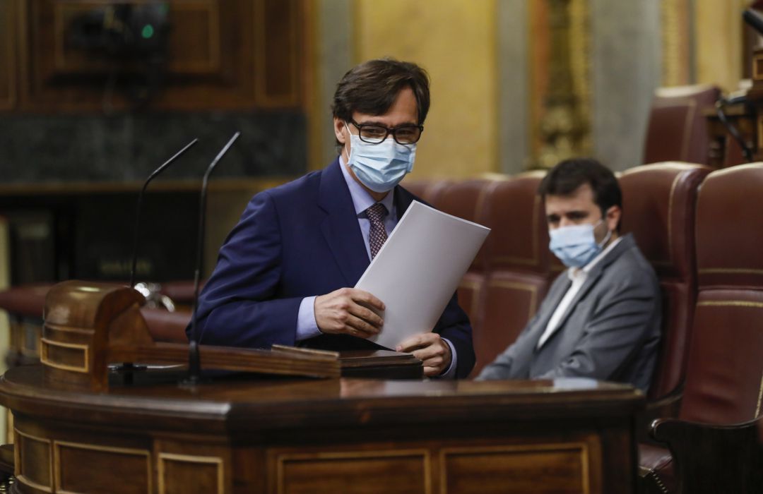 El ministro de Sanidad, Salvador Illa, a punto de intervenir en una sesión en el Congreso de los Diputados. El ministro de Sanidad, Salvador Illa, a punto de intervenir en una sesión en el Congreso de los Diputados.