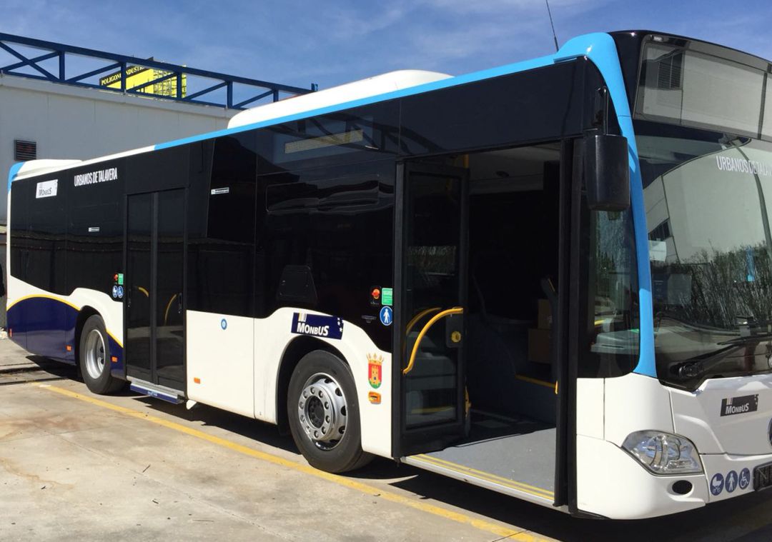Más autobuses urbanos para compensar la reducción en el aforo Más autobuses urbanos para compensar la reducción en el aforo
