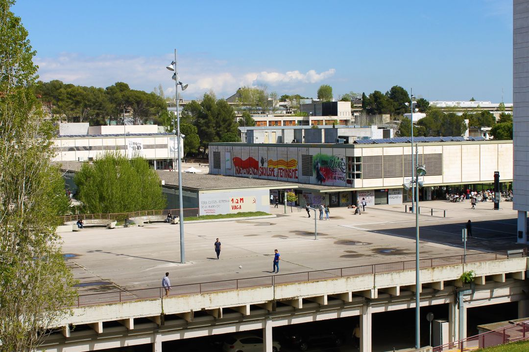 Panoràmica de la Universitat Autònoma de Barcelona Panoràmica de la Universitat Autònoma de Barcelona