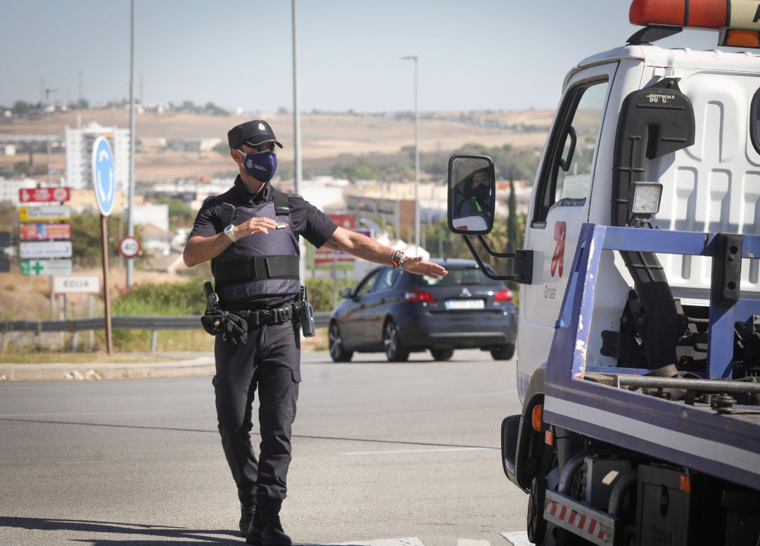 Detienen a un individuo con múltiples antecedentes cuando se dirigía a Albacete para vender efectos robados Detienen a un individuo con múltiples antecedentes cuando se dirigía a Albacete para vender efectos robados