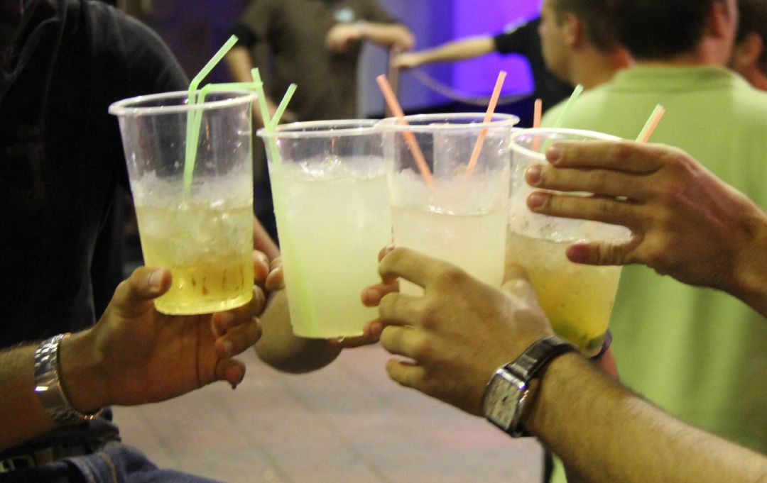 Los agentes de la policía local intervinieron en dos fiestas Los agentes de la policía local intervinieron en dos fiestas