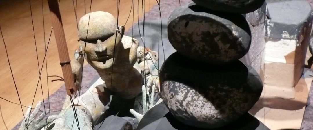Parte de la escenografía de Finisterrae, o último ultramarinos Parte de la escenografía de Finisterrae, o último ultramarinos