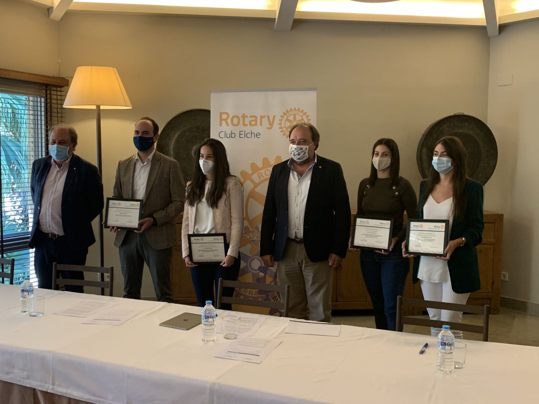 Entrega de premios a los mejores expedientes académicos Entrega de premios a los mejores expedientes académicos