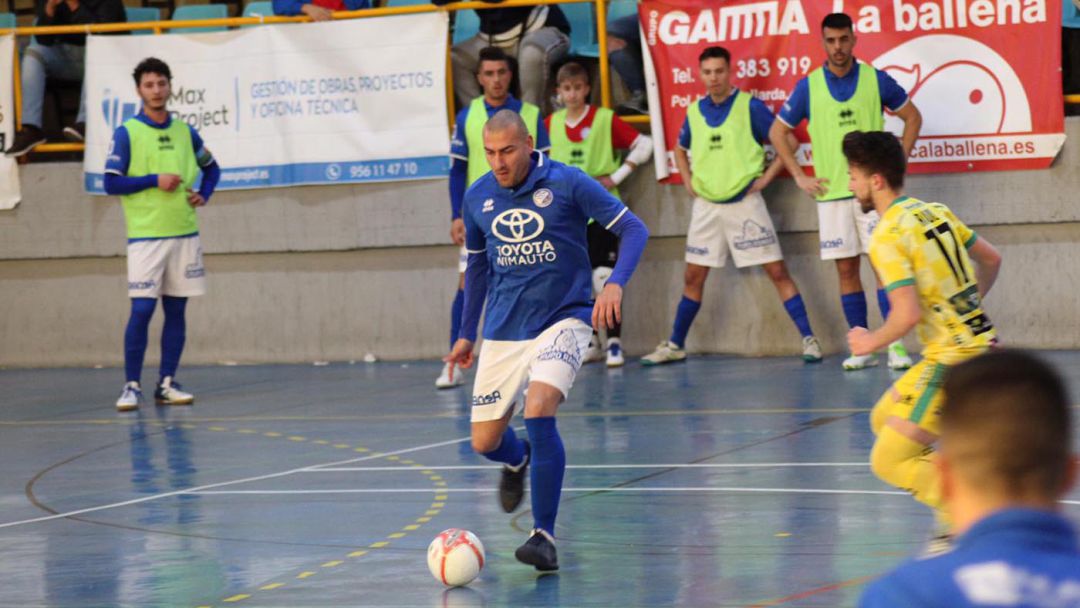 Moi durante un partido la pasada temporada Moi durante un partido la pasada temporada