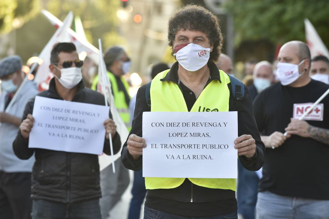 Manifestación de trabajadores de Latbus Manifestación de trabajadores de Latbus