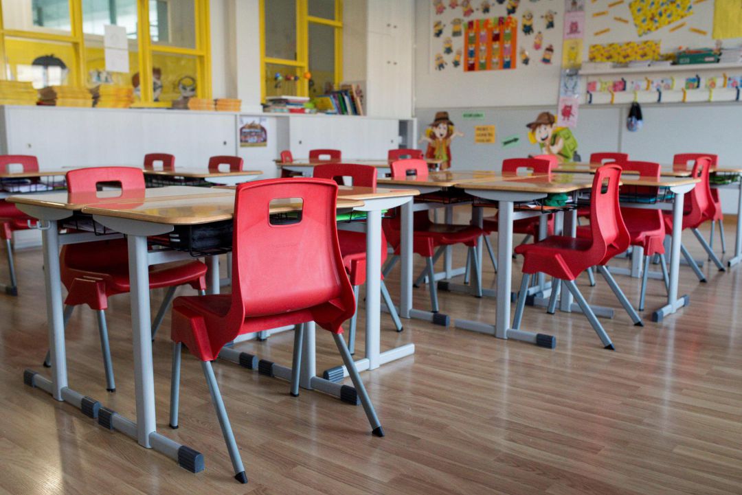 Los pardres quieren reducir el número de veces que se producen aglomeraciones por la salida de las aulas Los pardres quieren reducir el número de veces que se producen aglomeraciones por la salida de las aulas