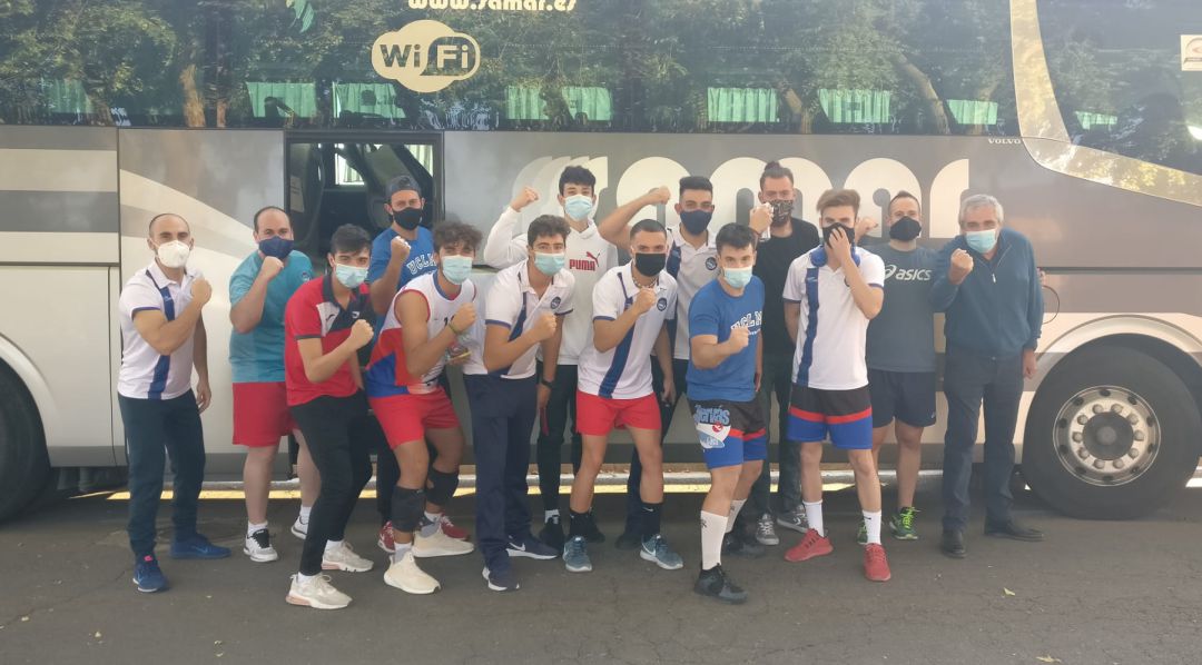 El equipo durante la primera salida de la temporada El equipo durante la primera salida de la temporada