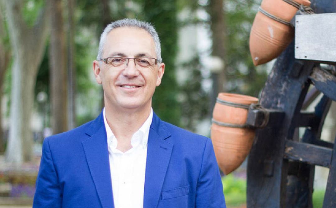Juan Lozano. Juan Lozano.