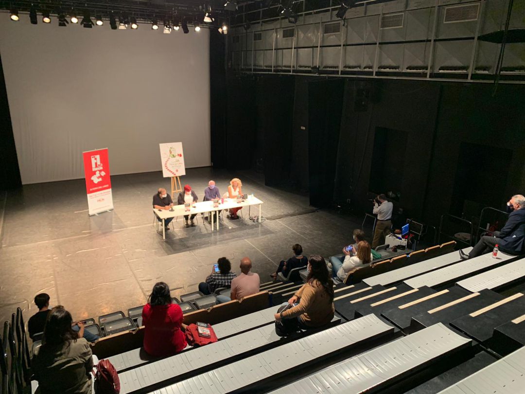 La Feria del Libro de Murcia se ha tenido que adaptar este año a la situación actual y transformar su programación al formato digital La Feria del Libro de Murcia se ha tenido que adaptar este año a la situación actual y transformar su programación al formato digital