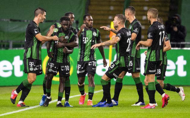 La plantilla del Ferencvaros celebra un gol durante la fase previa de la Champions La plantilla del Ferencvaros celebra un gol durante la fase previa de la Champions