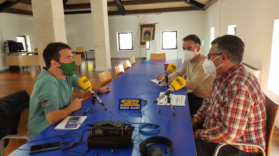 Momento del programa desde el Centro de Deportes Momento del programa desde el Centro de Deportes