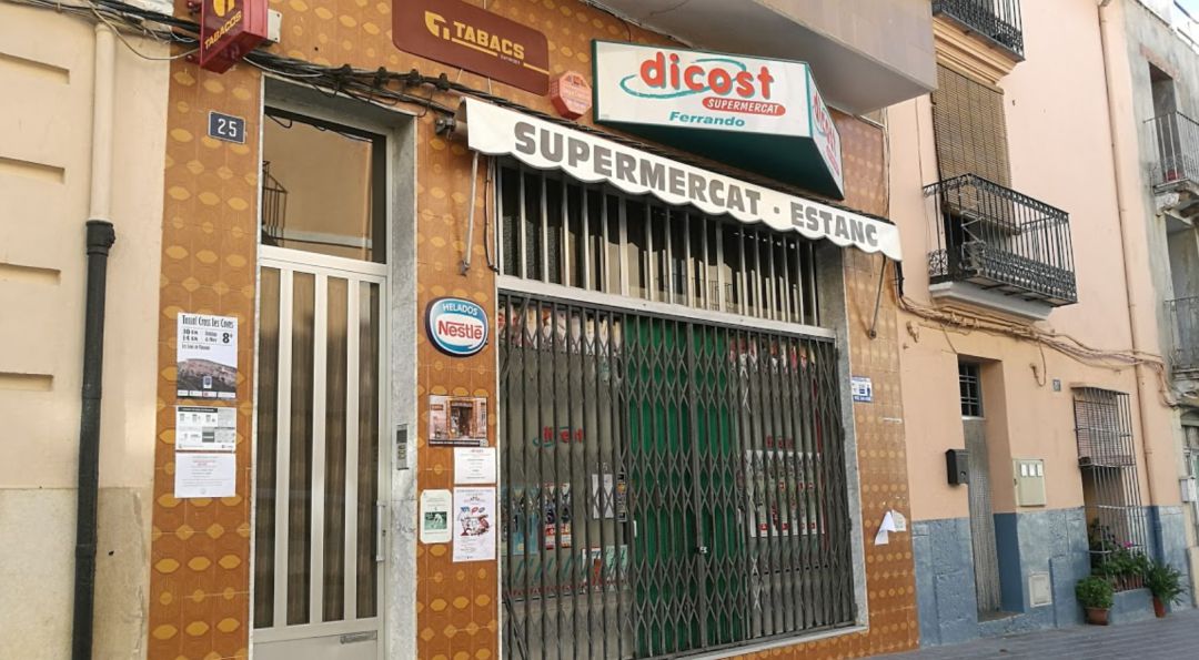 El Supermercado Ferrando se encuentra en Les Coves de Vinromà (Castellón) El Supermercado Ferrando se encuentra en Les Coves de Vinromà (Castellón)